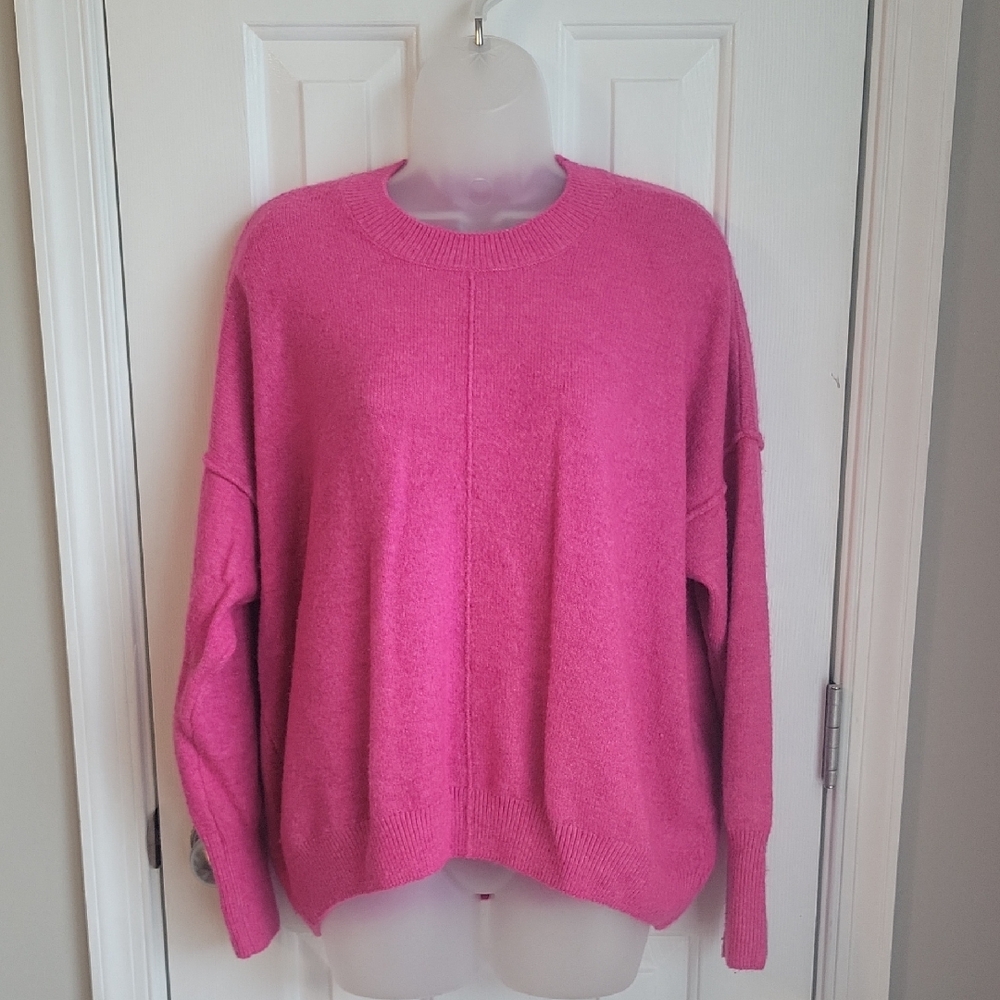 Vince Camuto Pink Crew Neck Sweater